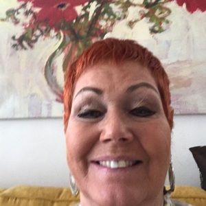 Meet your Posher, Linda